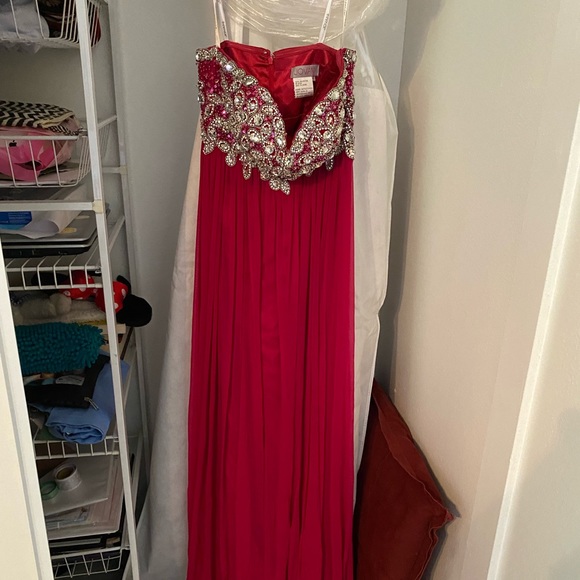 Jovani Evening Dress - Picture 2 of 2